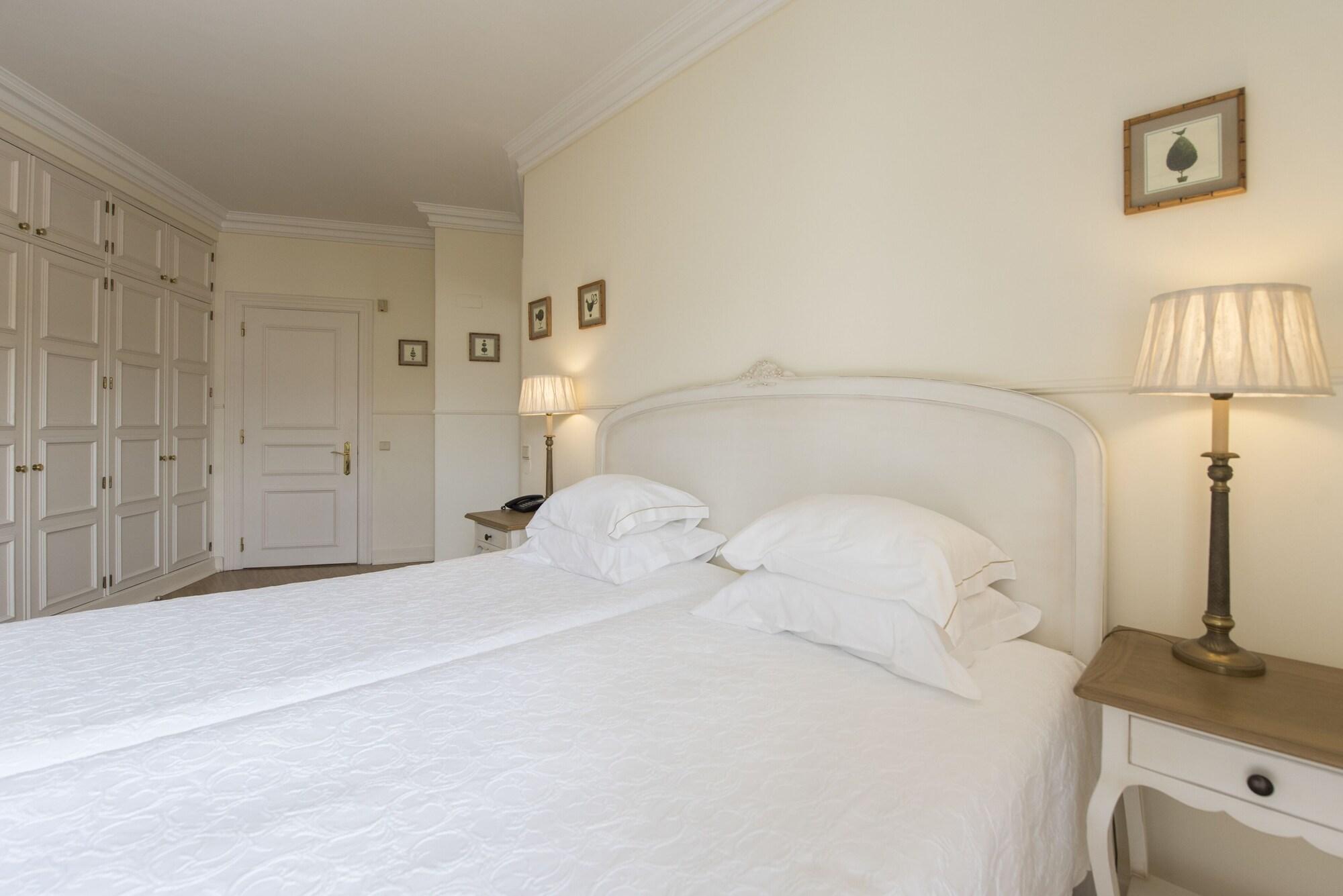 The Charm Of Cascais Hotell Exteriör bild