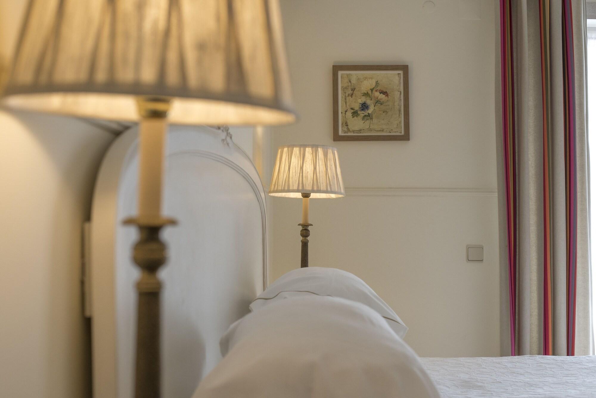 The Charm Of Cascais Hotell Exteriör bild